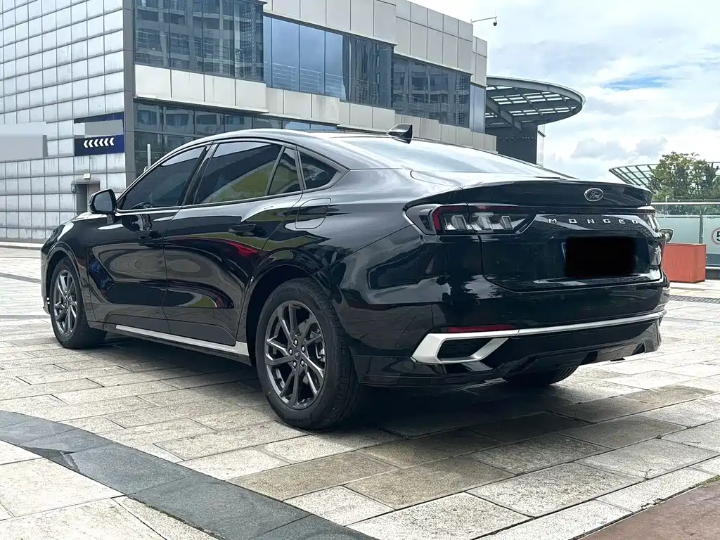 Ford Mondeo — миниатюра 3