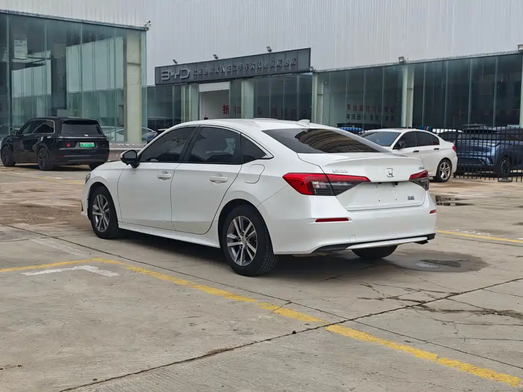 Honda Civic — миниатюра 9