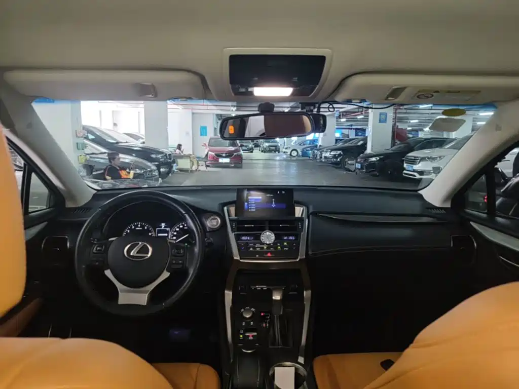 Lexus NX — миниатюра 18