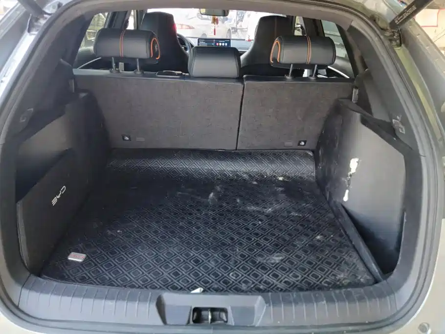 BYD PLUS New Energy — миниатюра 4