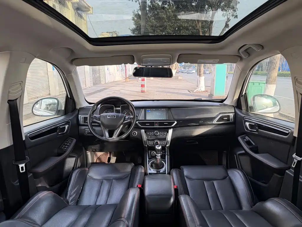 Zotye X5 2018 1.5T MT Luxury