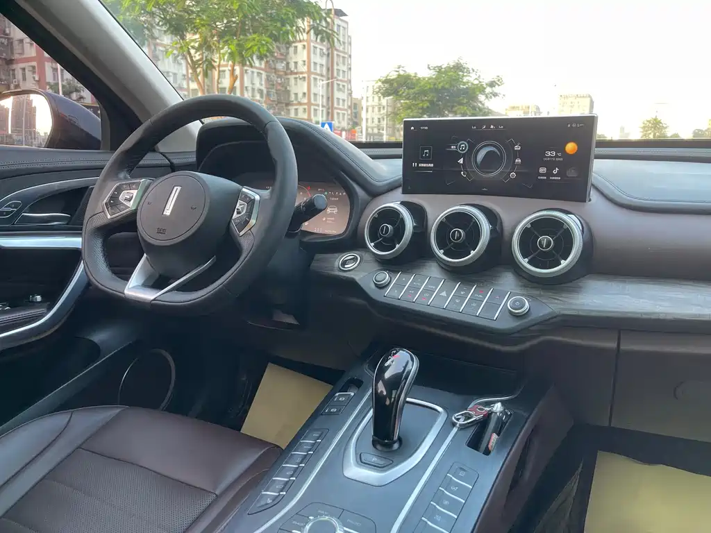 Wey Wey VV7 — миниатюра 17