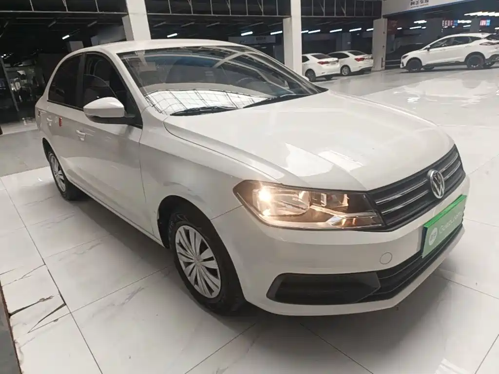 Volkswagen Santana — миниатюра 4