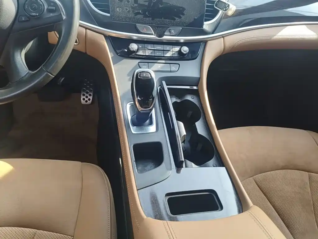 Buick LaCrosse — миниатюра 14