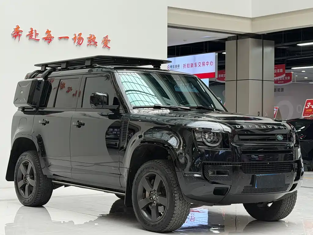 Land Rover Defender — миниатюра 3