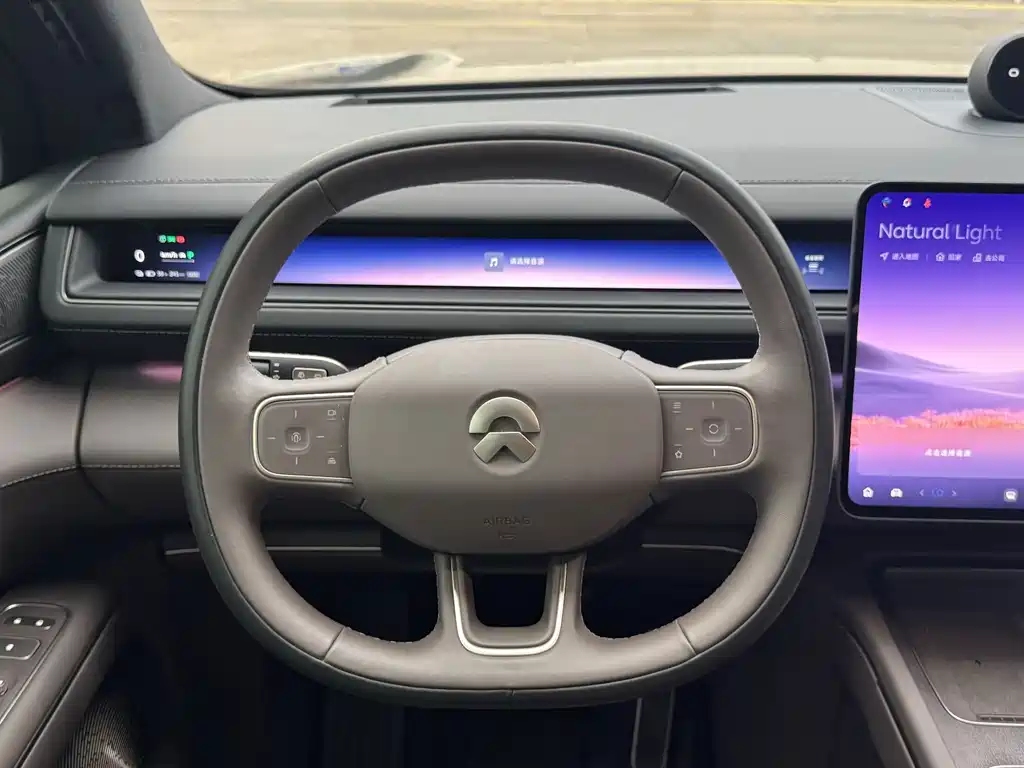 NIO ES8 — миниатюра 16