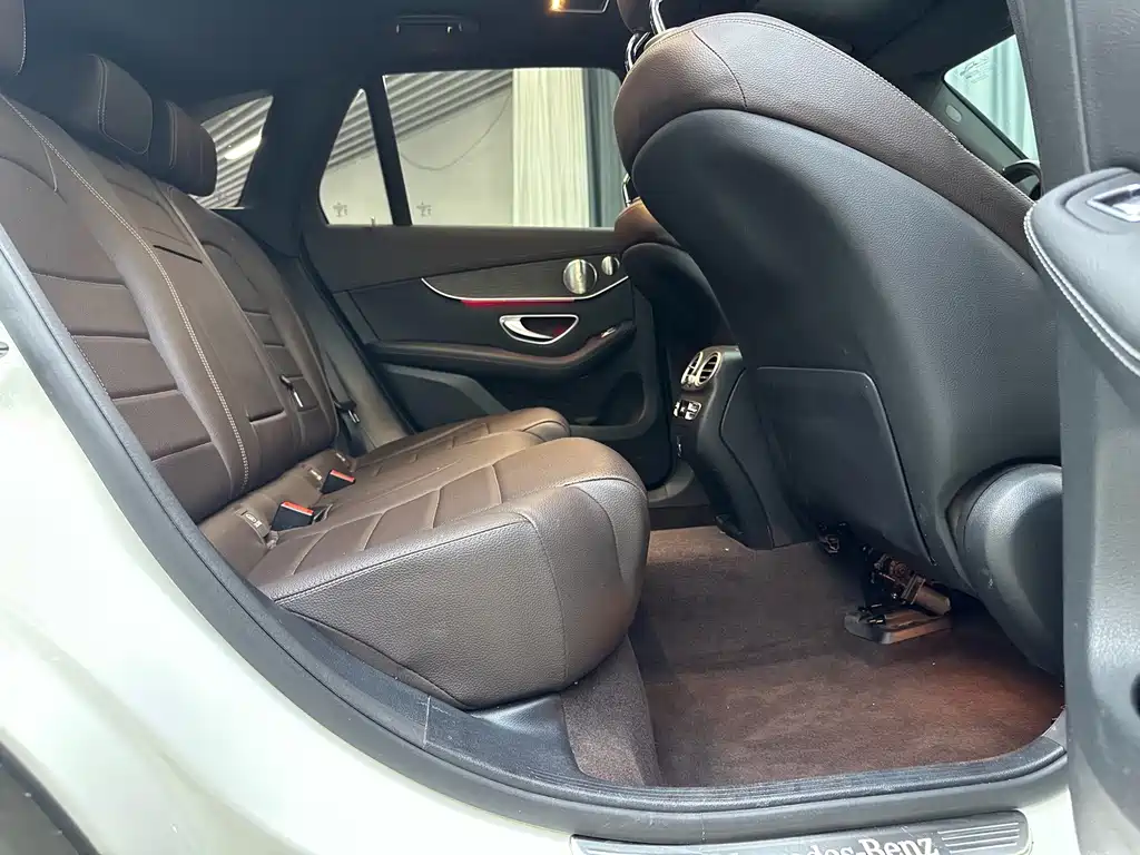 Mercedes-Benz GLC — миниатюра 23