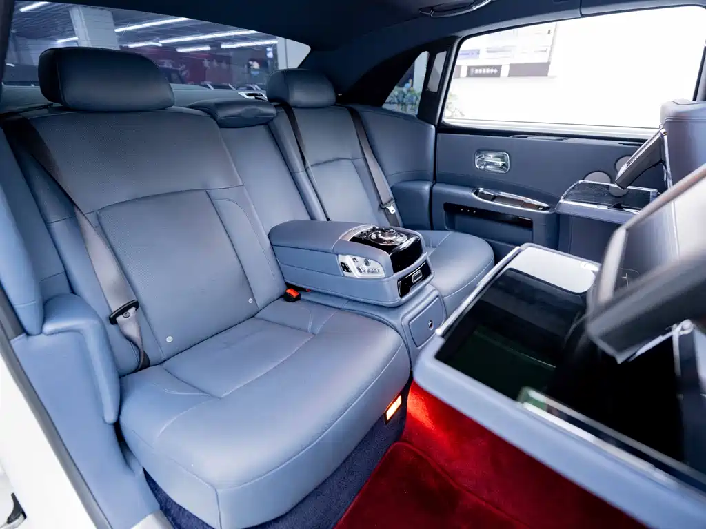 Rolls-Royce Ghost — фотографии объявления, Фото 12