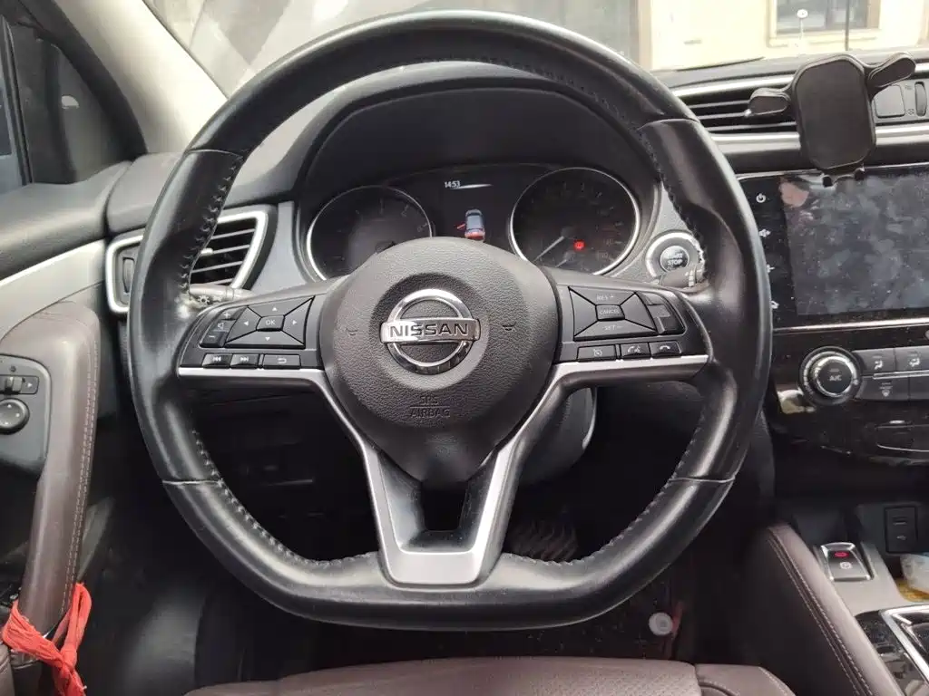 Nissan Qashqai — миниатюра 3