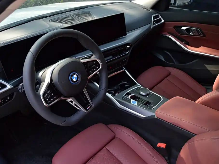 BMW i3 — миниатюра 9