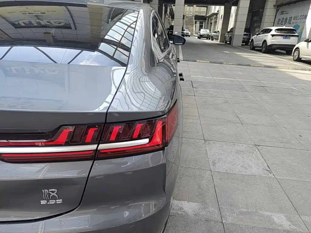 BYD Han — миниатюра 8