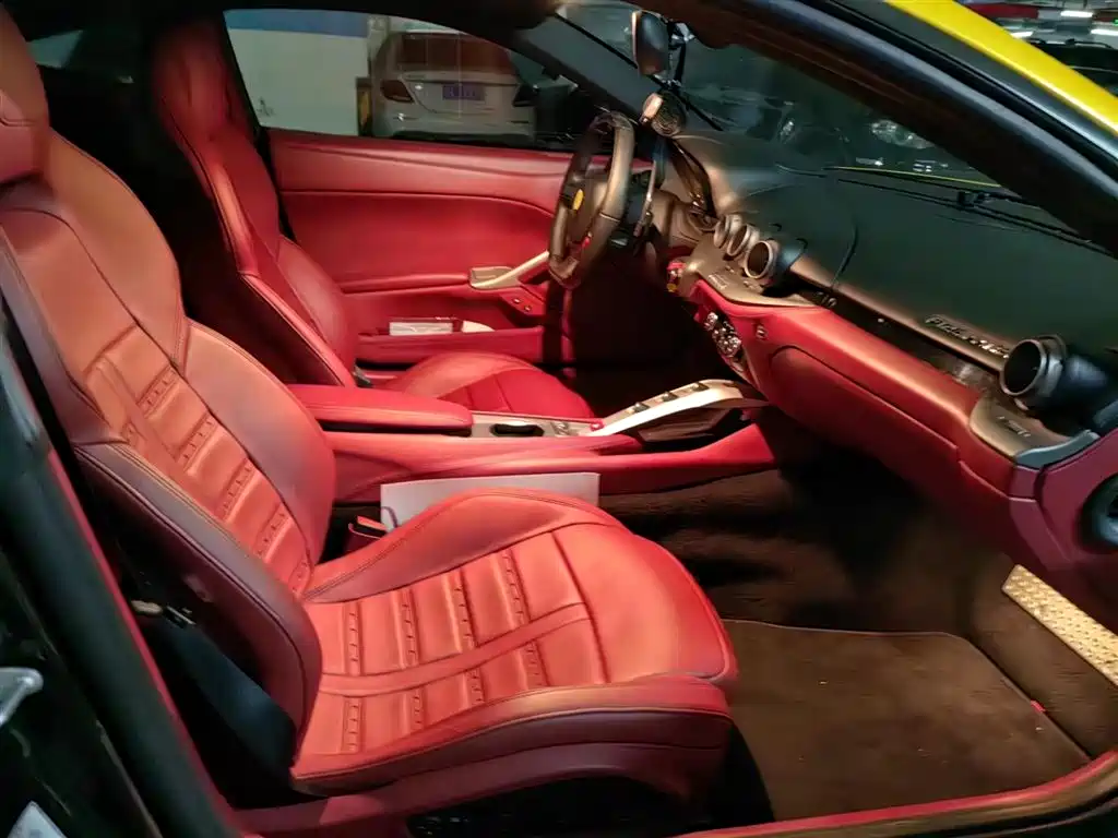 Ferrari F12berlinetta 2013 6.3L