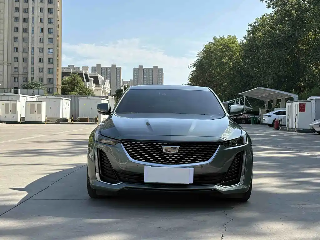 Cadillac CT5 — миниатюра 2