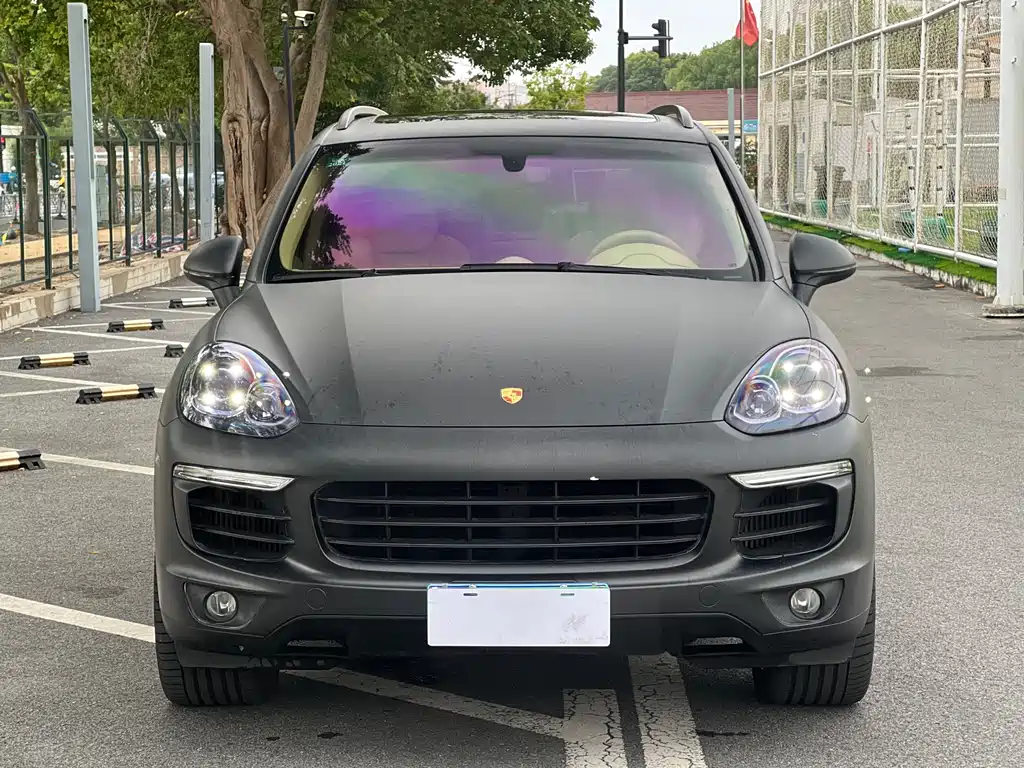 Porsche Cayenne — миниатюра 2