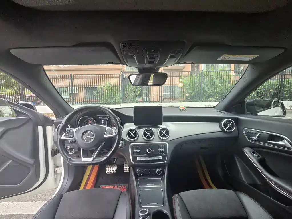 Mercedes-Benz CLA (Import) — миниатюра 3