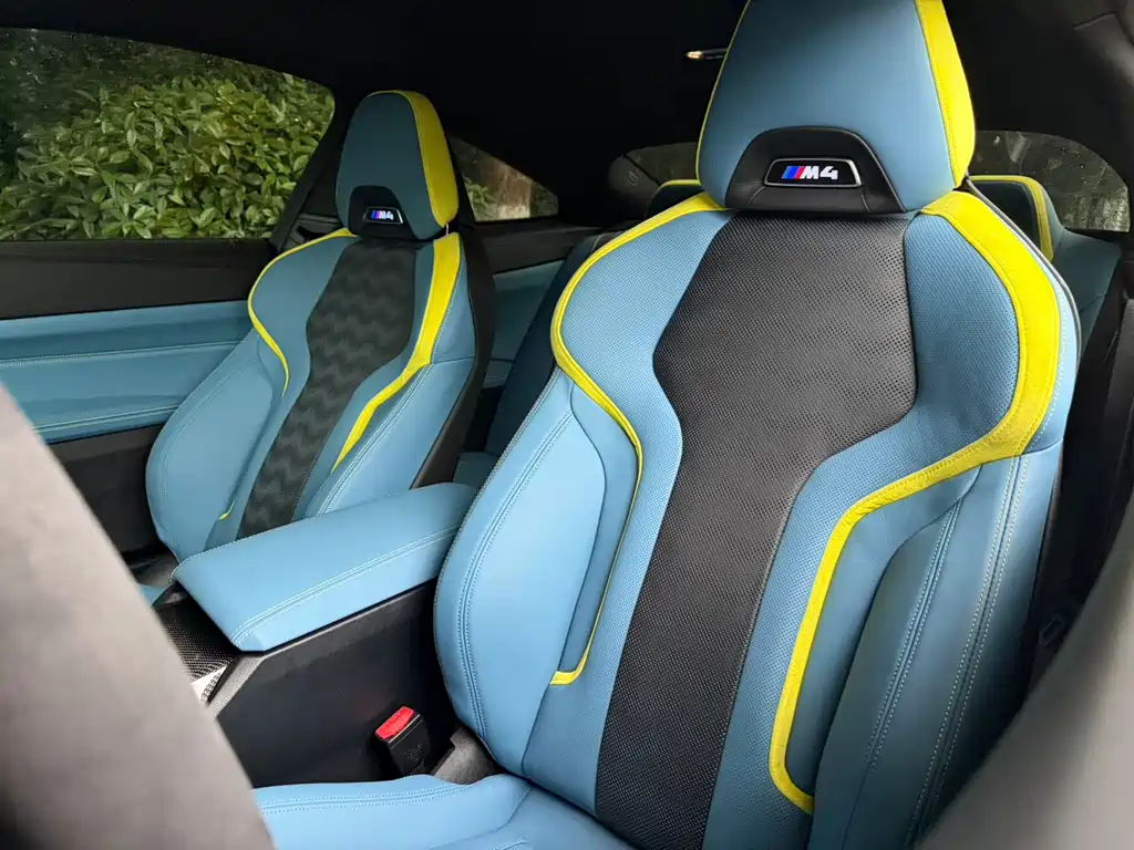 BMW M4 — миниатюра 6