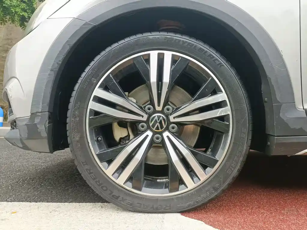 Volkswagen Touran — миниатюра 11