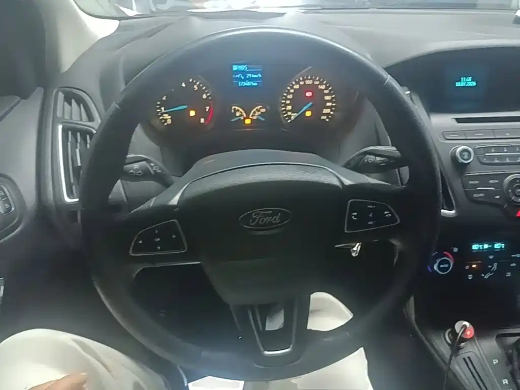 Ford Focus — фотографии объявления, Фото 11