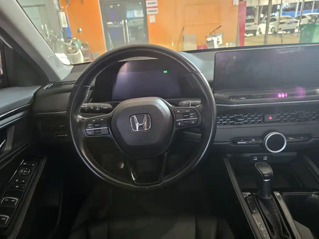 Honda Accord — миниатюра 3