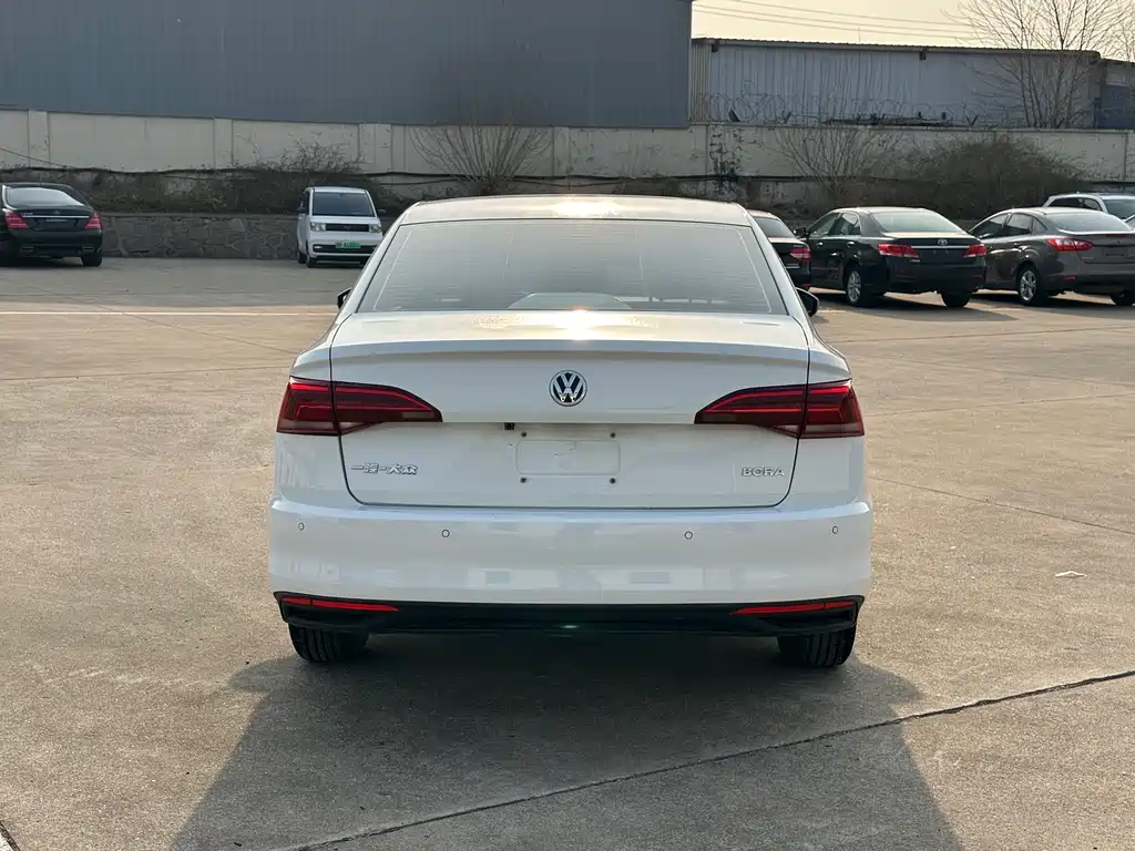 Volkswagen Bora 2019 1.5L AT Fashion