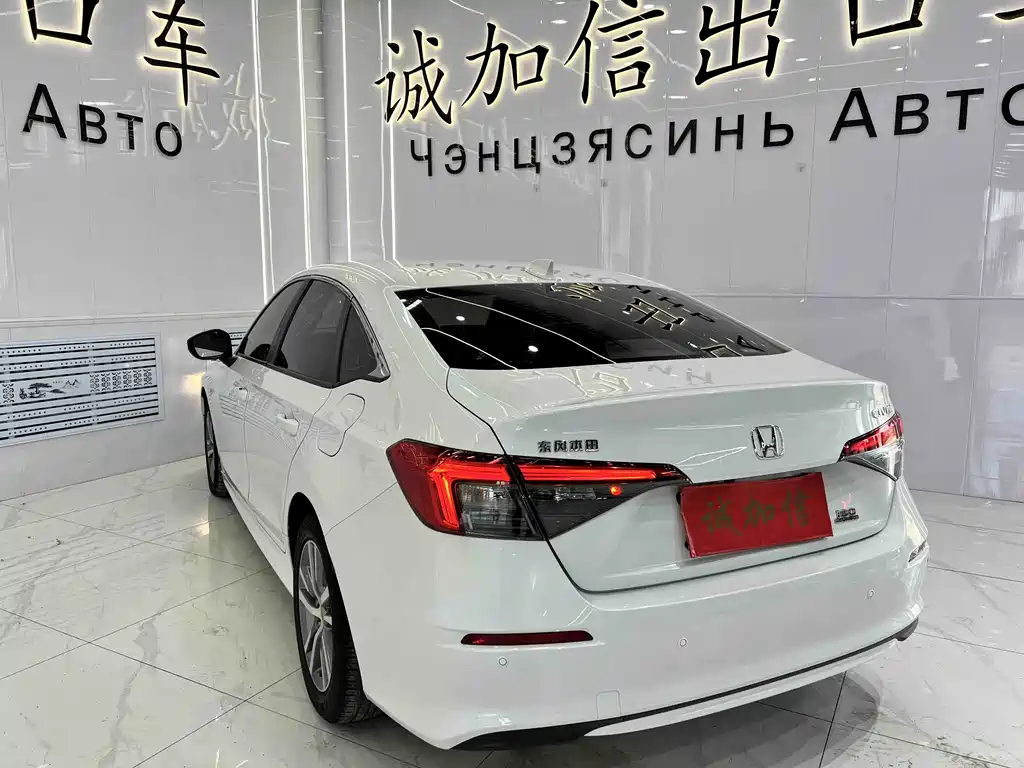 Honda Civic 2022 180TURBO CVT