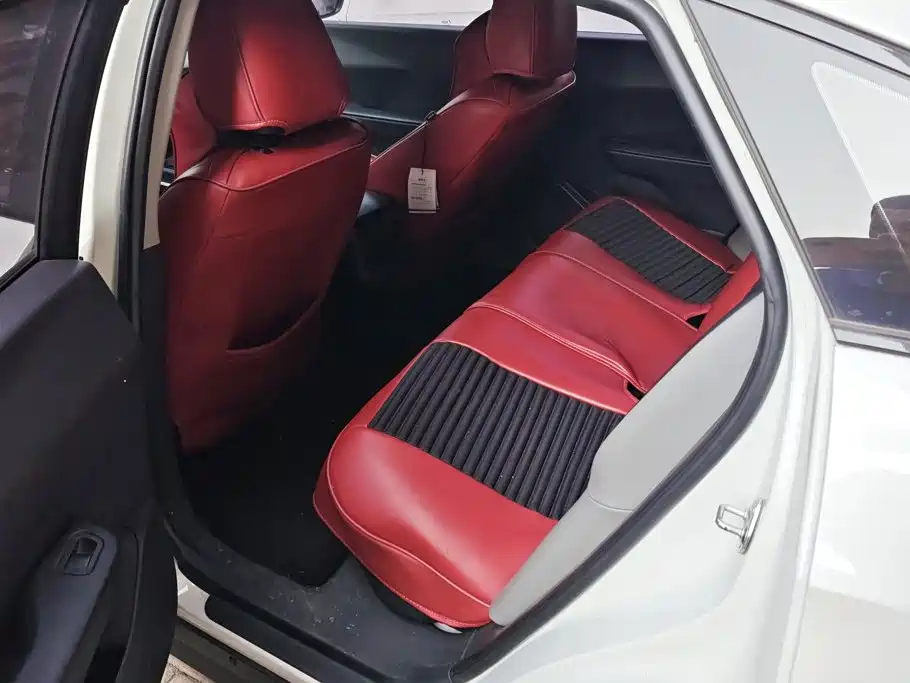 Toyota bZ3 — миниатюра 11
