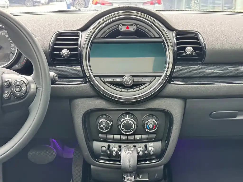 MINI Mini Clubman — миниатюра 14