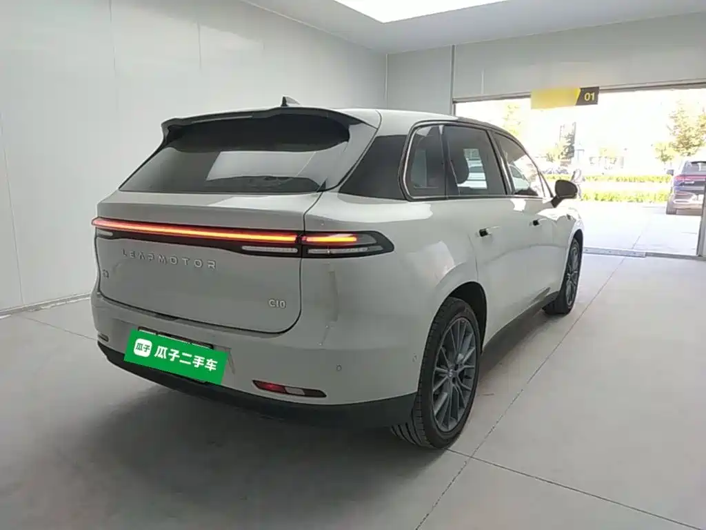 Leapmotor Leapmotor C10 — миниатюра 7