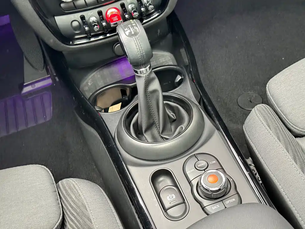 MINI Mini Clubman — миниатюра 11
