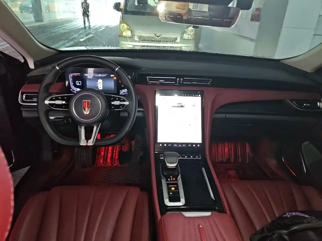 Hongqi Hongqi H5 — миниатюра 10