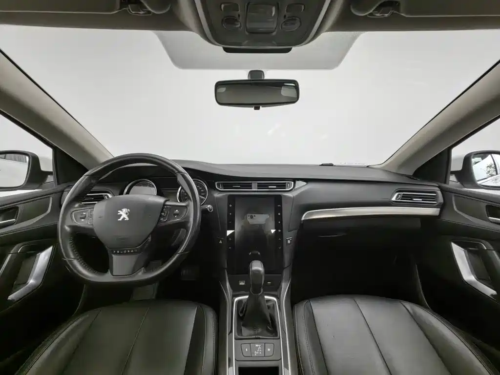 Peugeot 408 — миниатюра 5