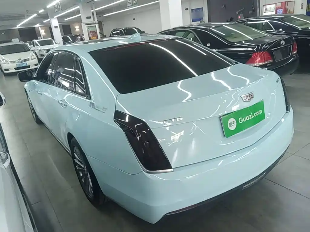 Cadillac CT6 — миниатюра 5