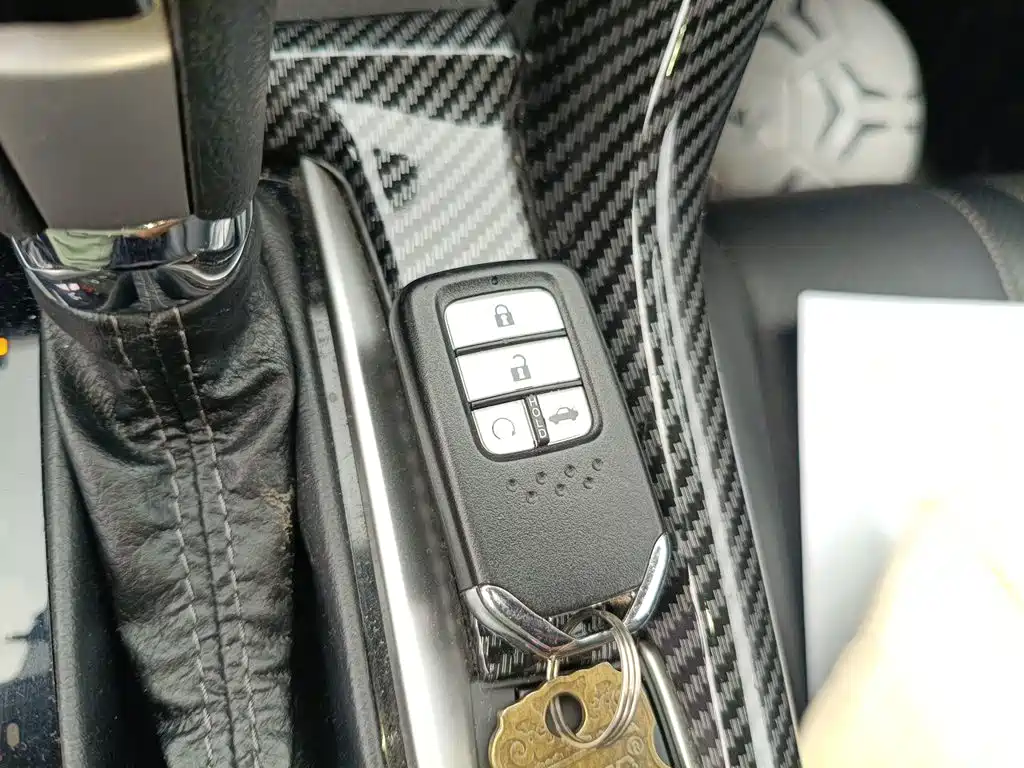 Honda Civic — миниатюра 12