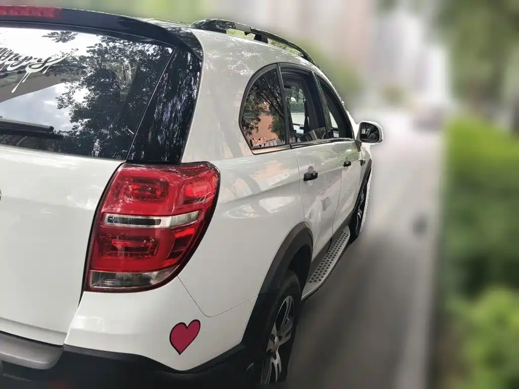Chevrolet Captiva — миниатюра 6