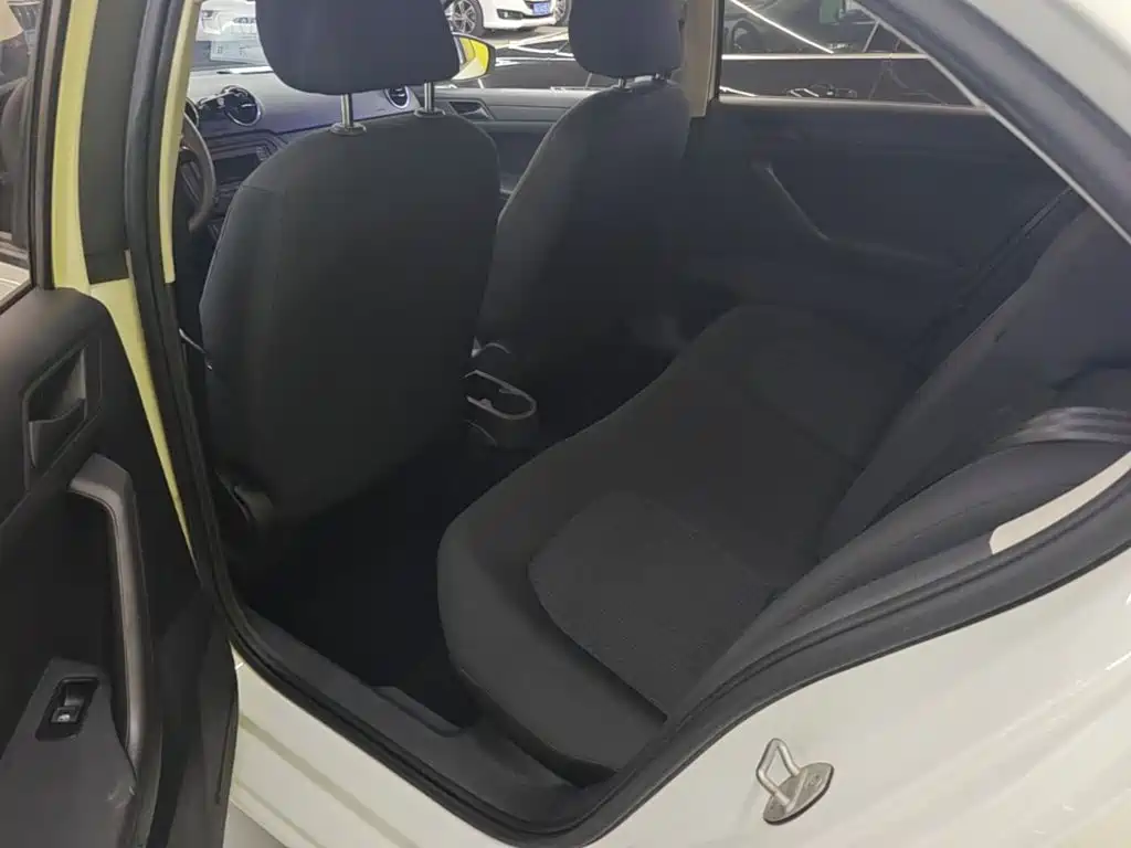 Jetta VA3 — миниатюра 17