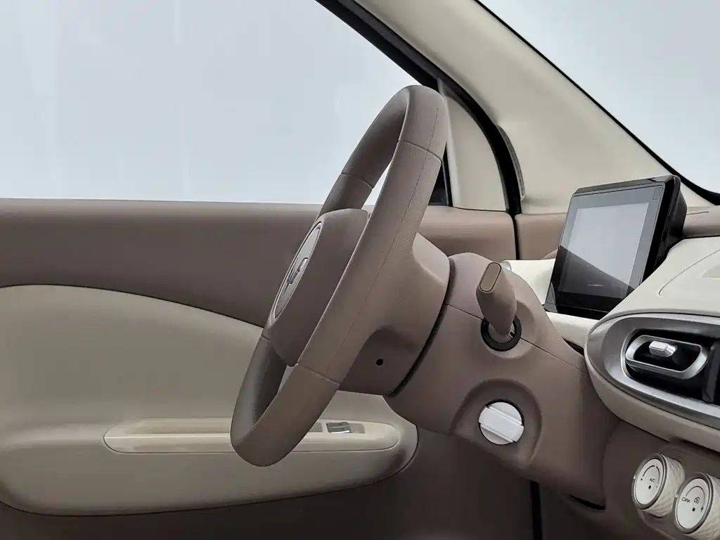Wuling MINIEV — миниатюра 22