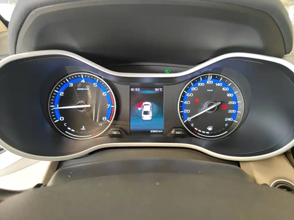 Geely Emgrand — миниатюра 12