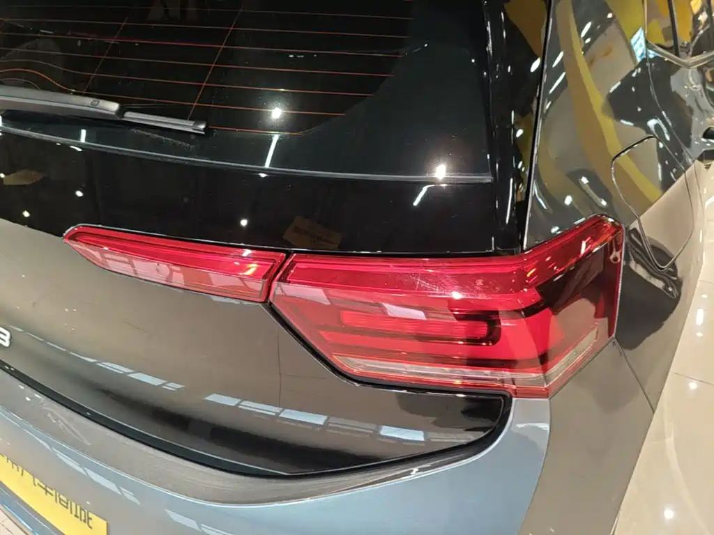 Volkswagen ID.3 — миниатюра 8