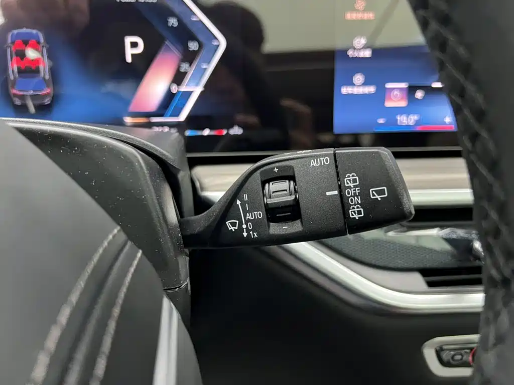 BMW X7 — миниатюра 18