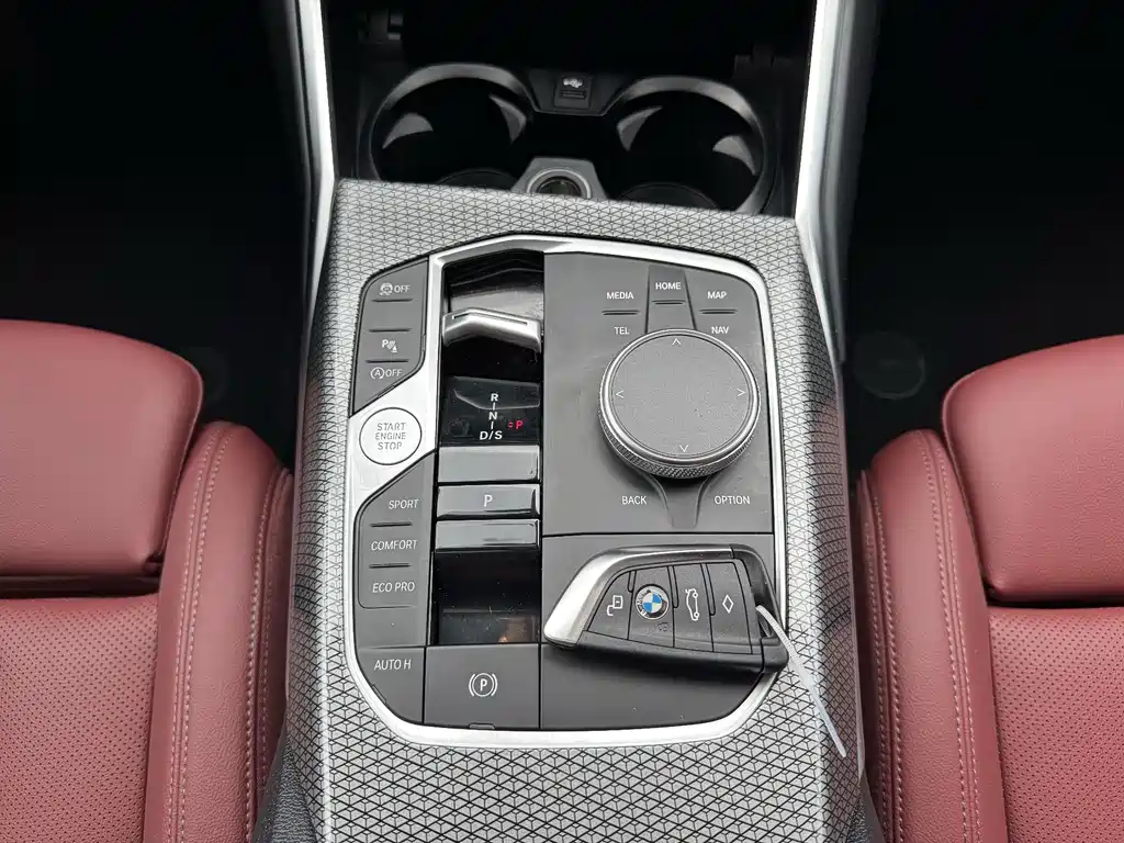 BMW 3 Series — миниатюра 13
