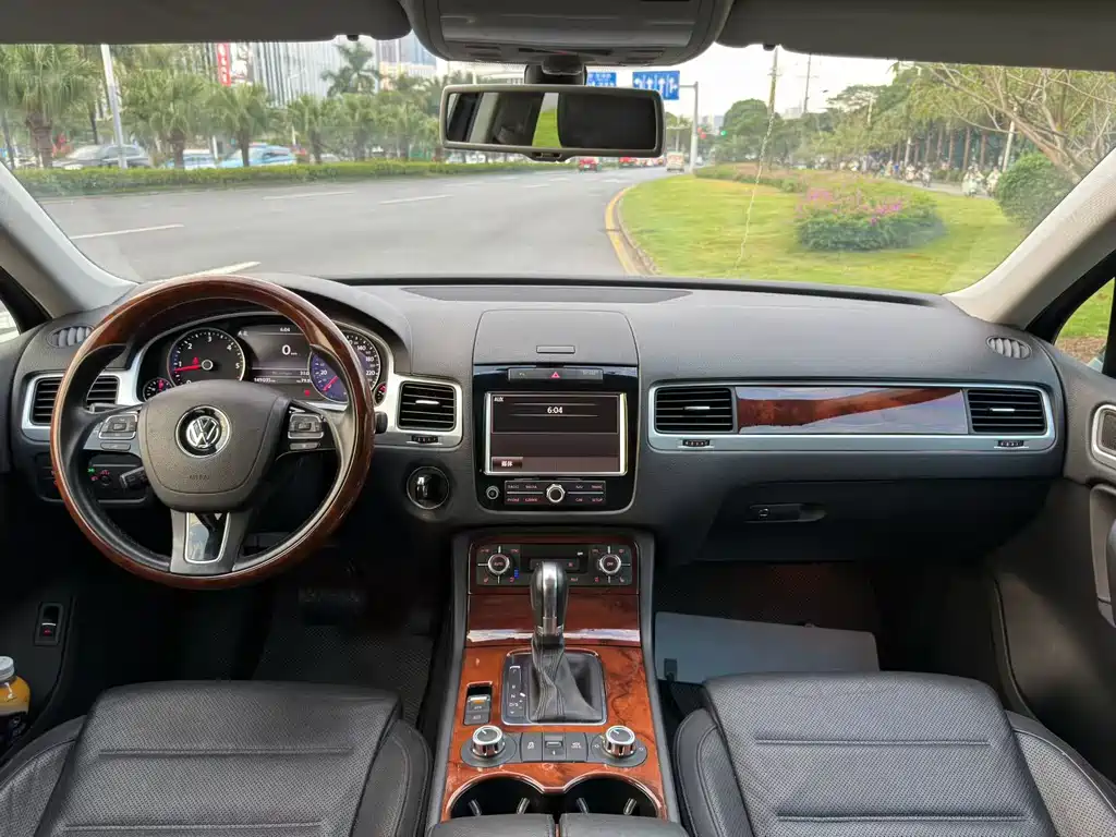 Volkswagen Touareg — миниатюра 8