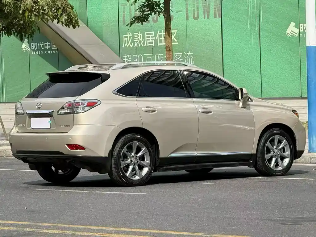 Lexus RX — миниатюра 9