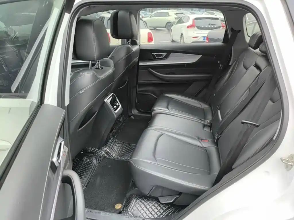 Chery Tiggo 8 — миниатюра 17