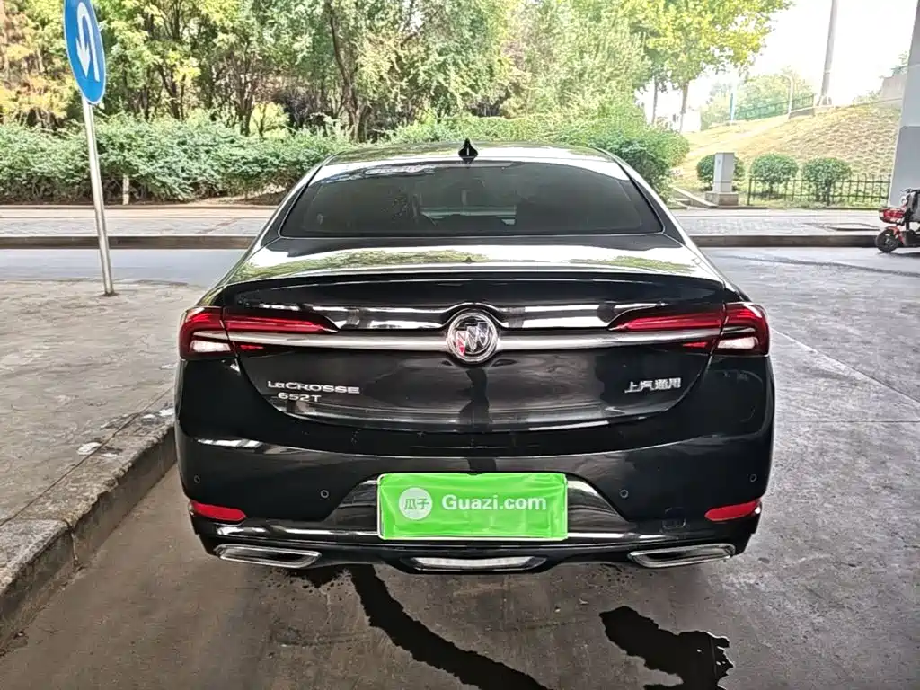 Buick LaCrosse — миниатюра 6