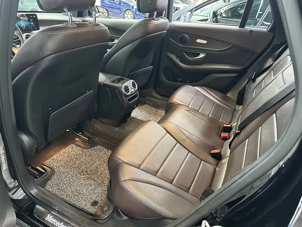 Mercedes-Benz GLC — миниатюра 15