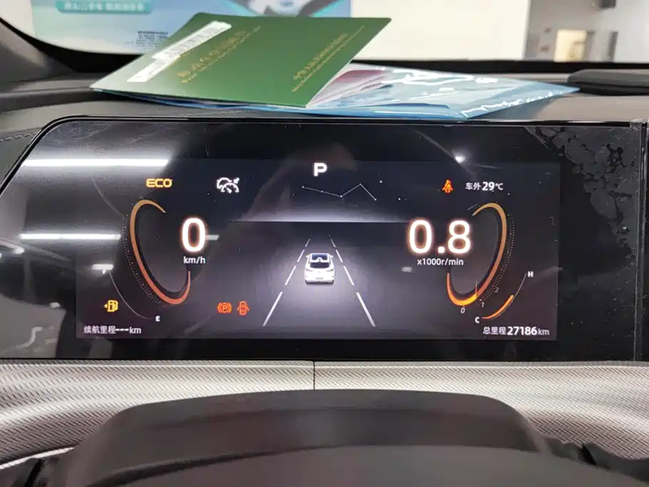 Changan UNI-T — миниатюра 14