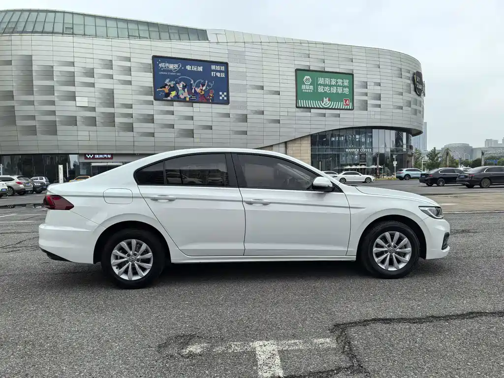Volkswagen Bora — миниатюра 7