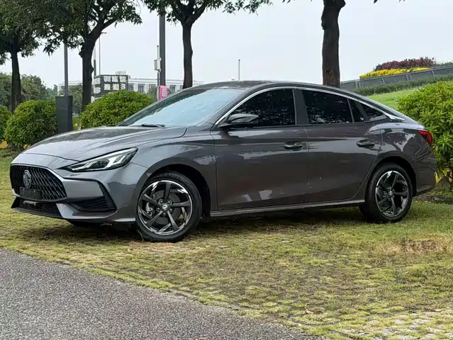 MG 5