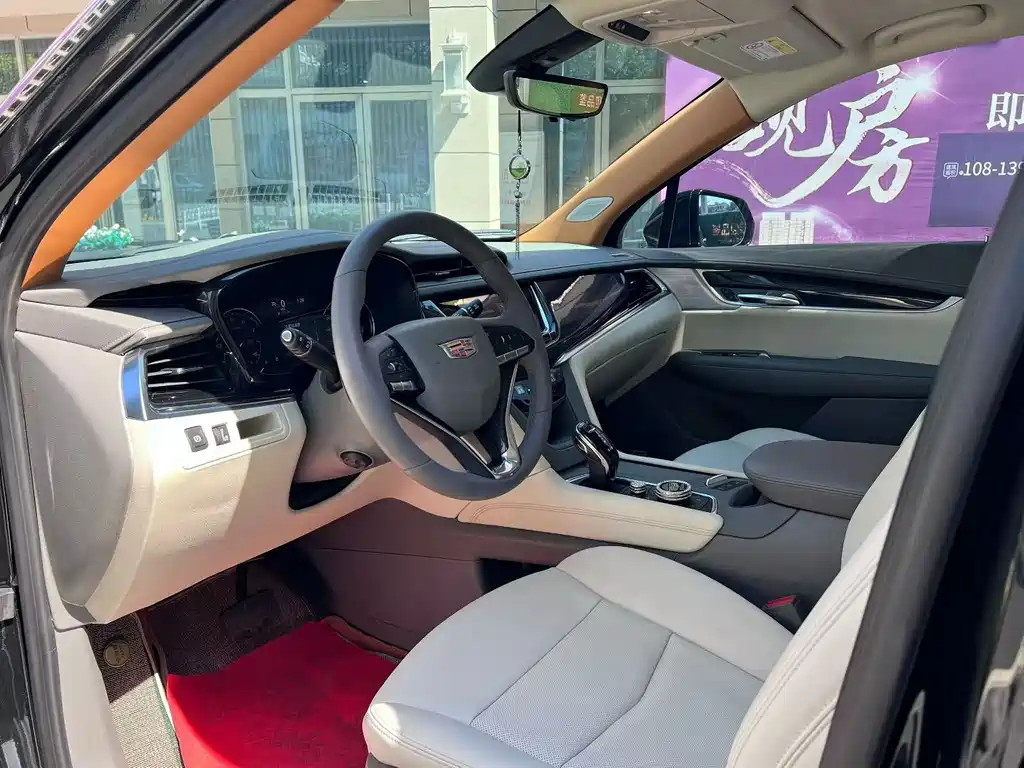 Cadillac XT6 — миниатюра 7