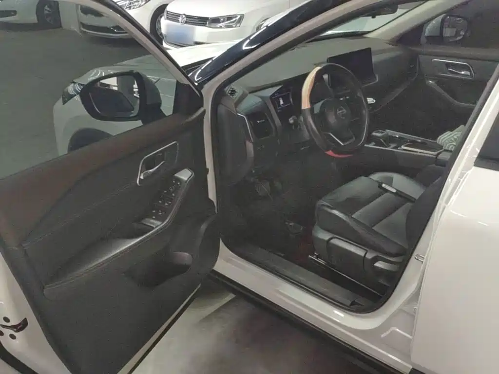 Nissan X-Trail — миниатюра 16